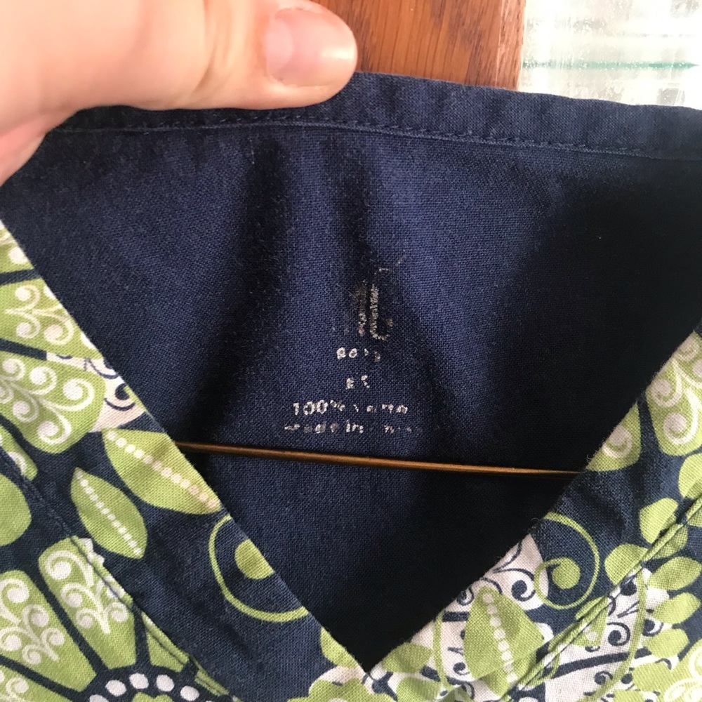 Scrub Top - Picture 4 of 4